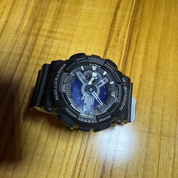 Lot of (6) Casio GShocks - Picture 4 of 7